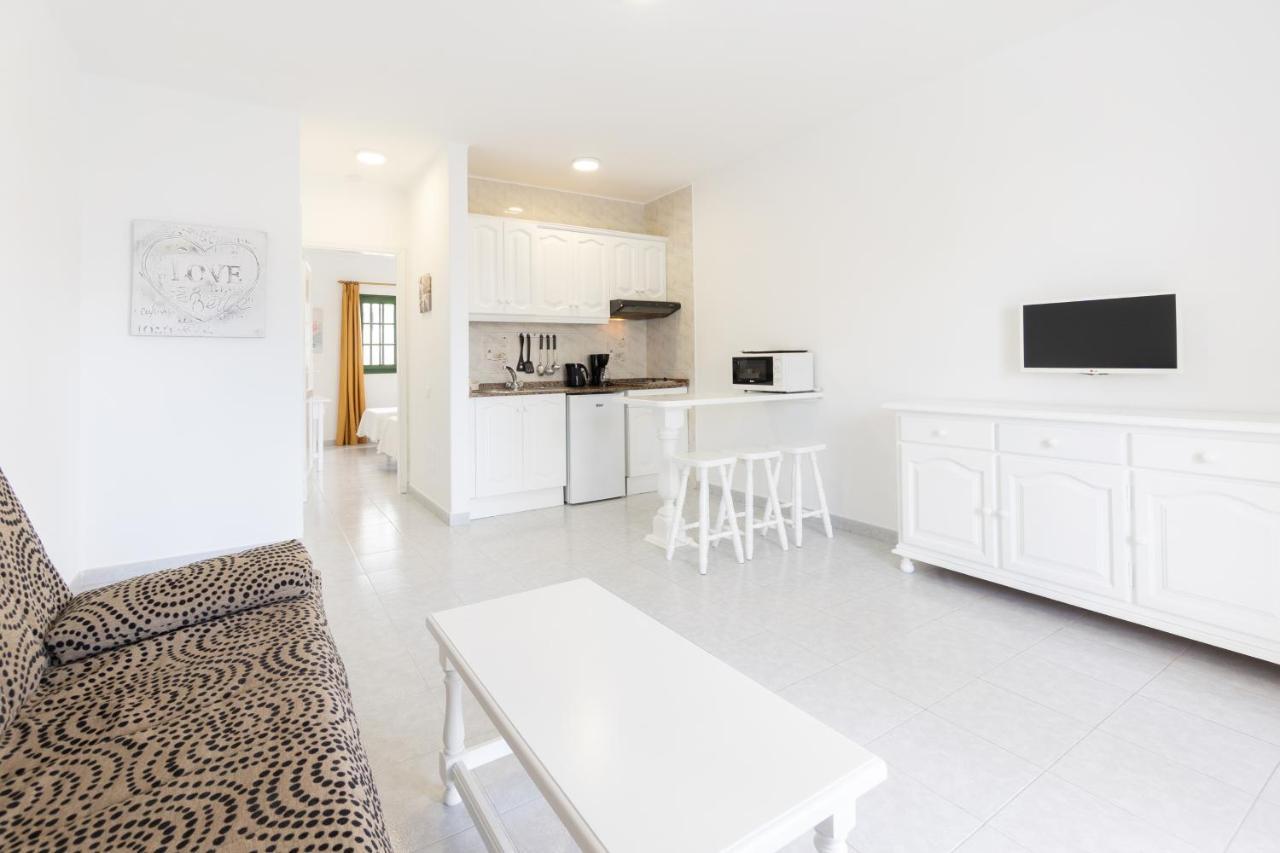 Apartamentos Aloe Puerto del Carmen  Dış mekan fotoğraf